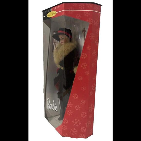 ❤️SOLD❤️Vintage Winter in New York 1997 Barbie Doll Collector Edition #19429 - Picture 4 of 7
